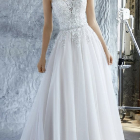Mori Lee size 18 A line Gown Ivory - Picture 6 of 8